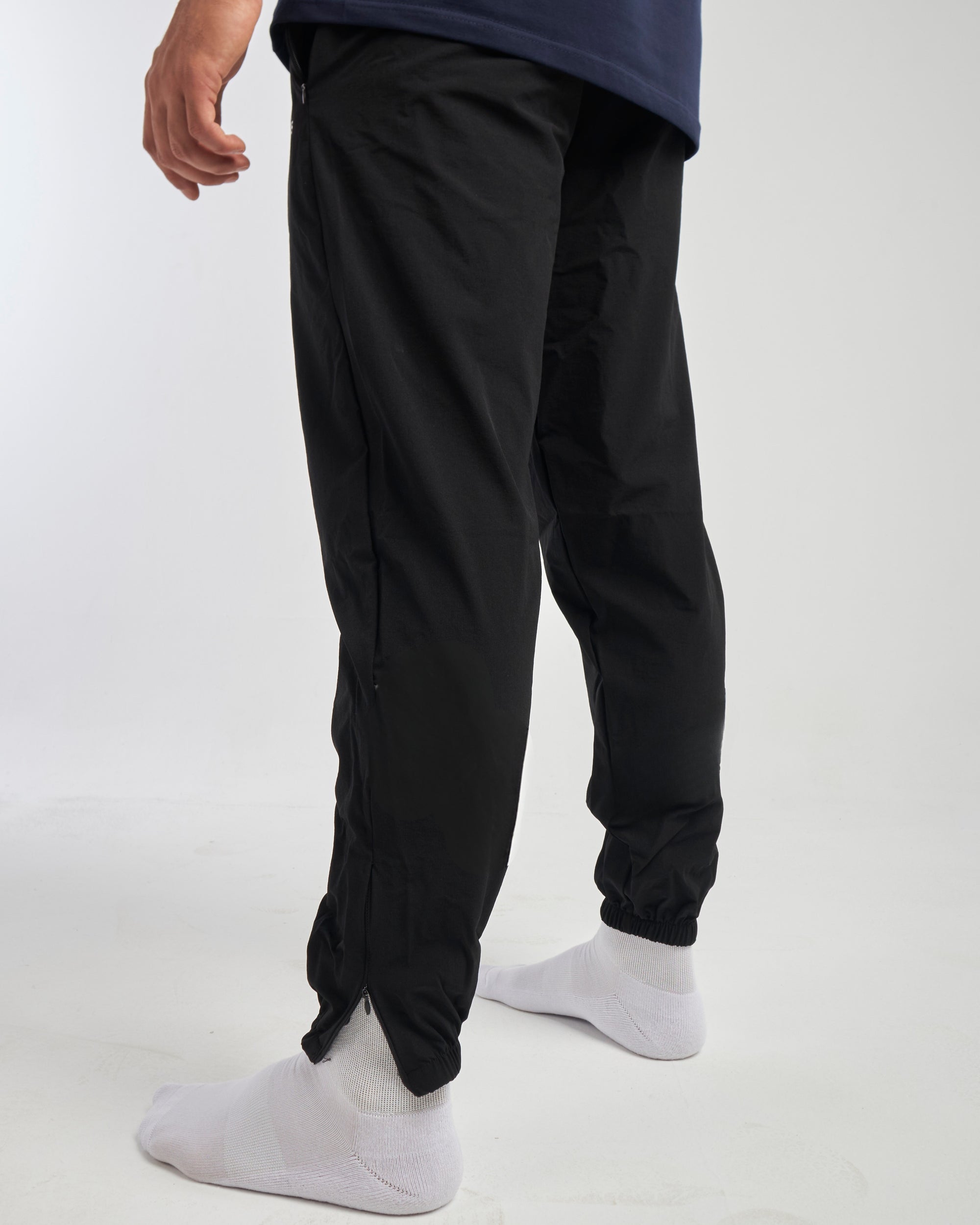 Essential Lightweight TRACK PANTS